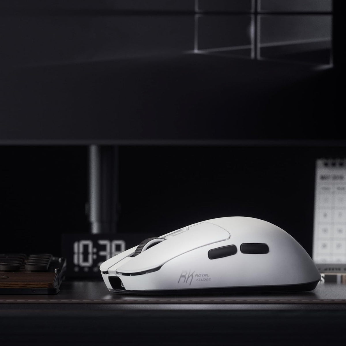 M3 Wireless Gaming Mouse with 47G Ultra-Lightweight, White